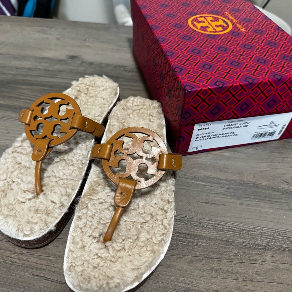TB SHERPA MILLER SANDAL size 8
